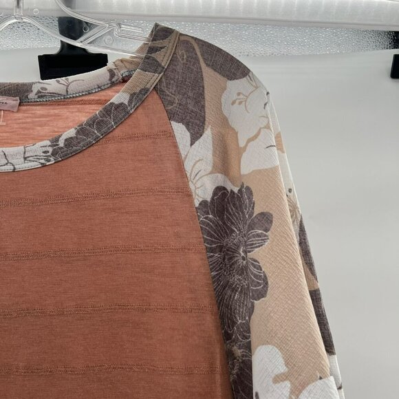 Ces Femme Women's 3/4 Floral Sleeve Pullover Top Multicolor Size Medium - Picture 4 of 9